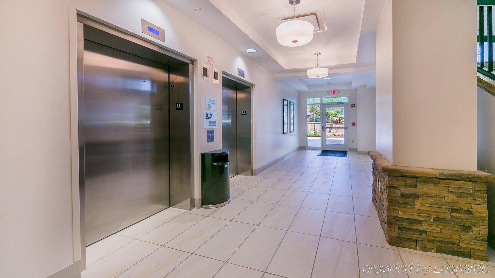 Holiday Inn Express Gatlinburg Downtown By Ihg Ngoại thất bức ảnh